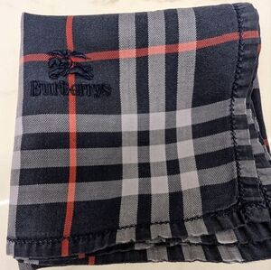 Burberry Navy and Red Nova Check Scarf